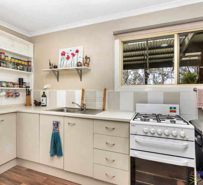 52 Tumbella Road, FISHER, SA 5354