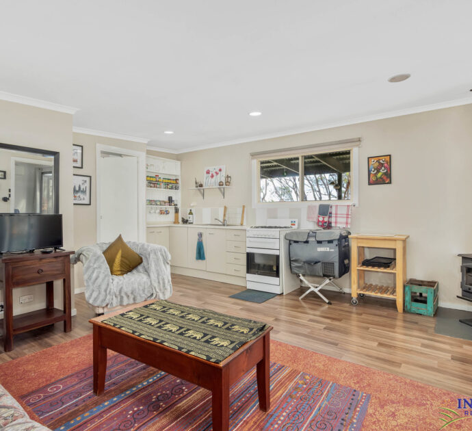 52 Tumbella Road, FISHER, SA 5354